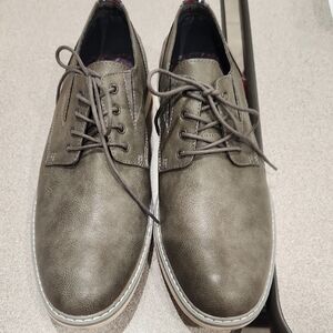 Men's Gray Leather Shoes
